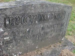 2013-732-richmond,-nancy-tom-companion