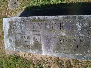 2013-886-tyler,-frank-minnie-companion